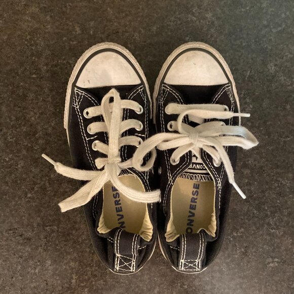 Chuck Taylor Shoreline Shoes - Size 12C - Picture 7 of 9